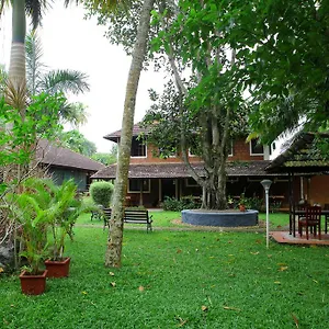 Athreya Ayureveda Centre Lodge