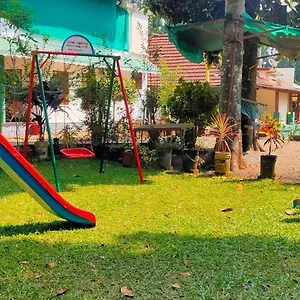 Kuttickattil Gardens Homestay